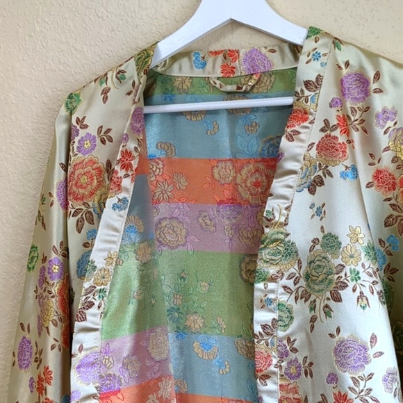 Metallic Jaquard Golden Roses Smoking Housecoat Robe OS - Picture 10 of 15